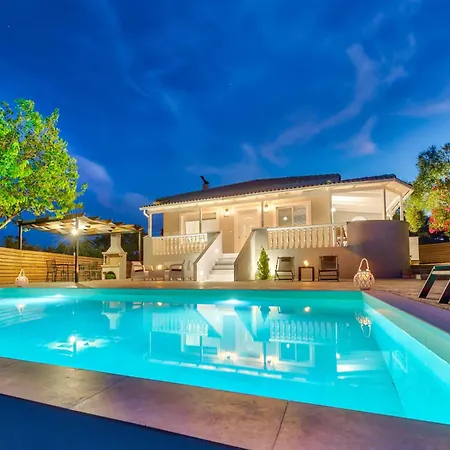 Oliveto Villa